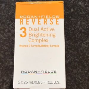 R+F Dual Active Brightening Complex